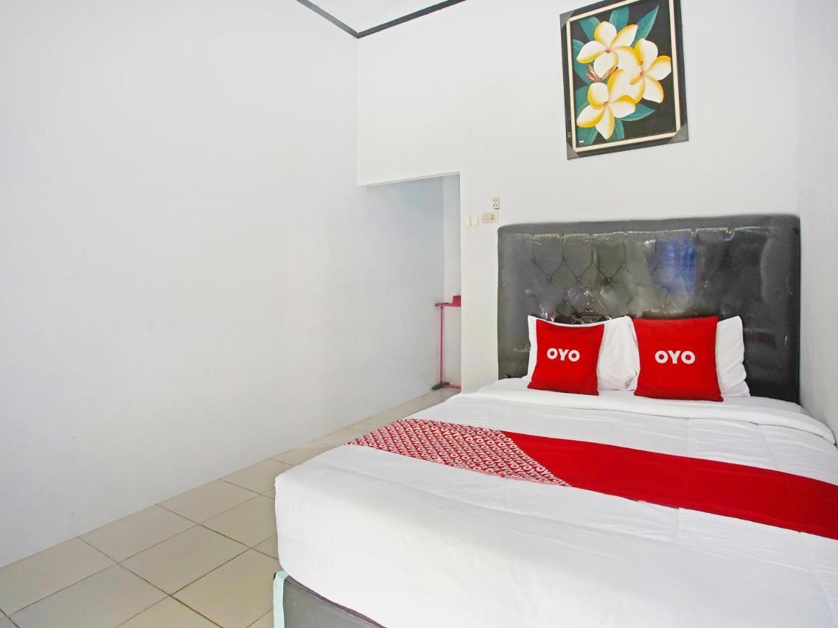 Oyo 90229 Fidel Caestro Homestay Kotadalem Buitenkant foto